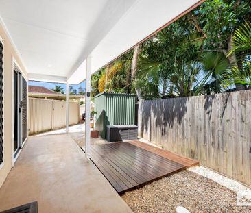 Cute & Cozy two bedroom home! - Photo 6