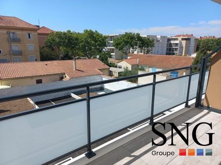 T3 AVEC TERRASSE ET 2 PARKINGS - Photo 5