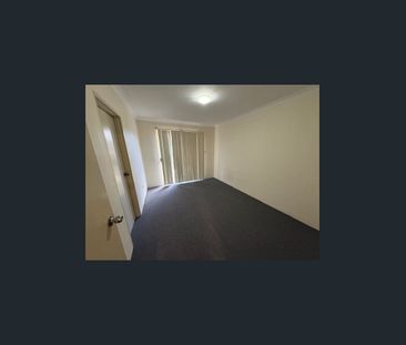 ONE BEDROOM APARTMENT IN PRIME LOCATION TO UNSW - Photo 6