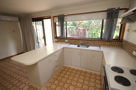 Florey - Perfect Inner Belconnen townhouse - Photo 3