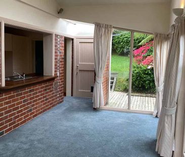 Charming home with harbour views - Photo 5