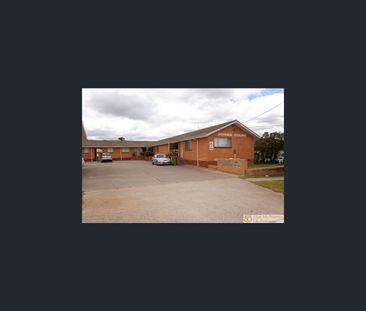 10/15 Adams Street, Queanbeyan, NSW 2620 - Photo 2