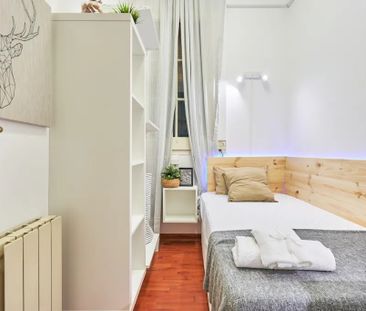 Carrer de Casp, Barcelona, Catalonia 08010 - Photo 6