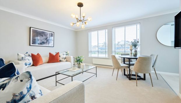 Price £900 pw - Available Now - Furnished - Photo 1