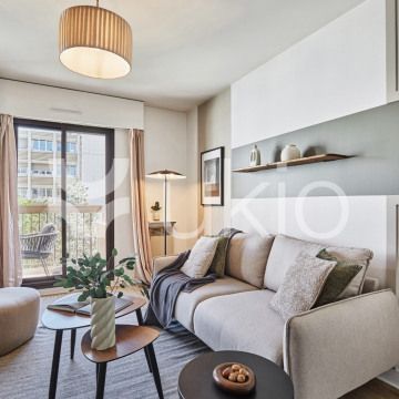Appartement • Auteuil Sud - Photo 1