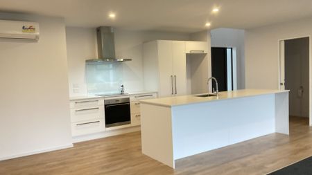 5 Bellbird Lane, Marshland - Photo 2