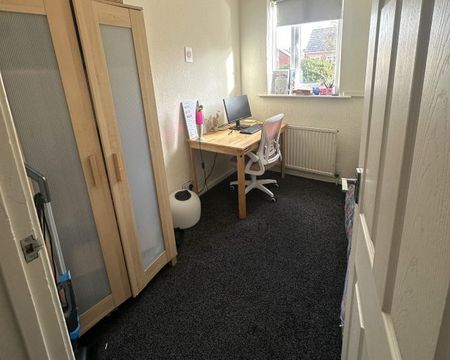 13 Penley Street, Sharrow - Photo 3