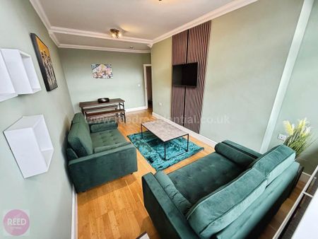 4 bedroom apartment to rent - Photo 2