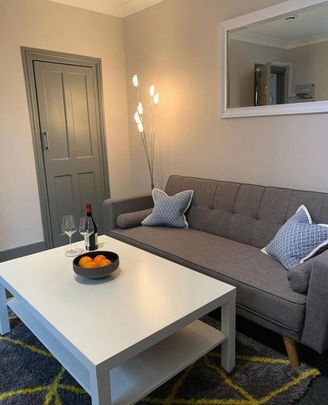 1 bedroom in a house share to rent - Photo 1