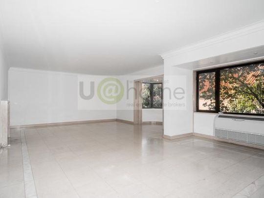 Apartamento T4 - Photo 1