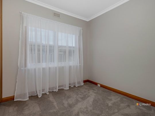 11 Murfet Crescent, Devonport - Photo 1