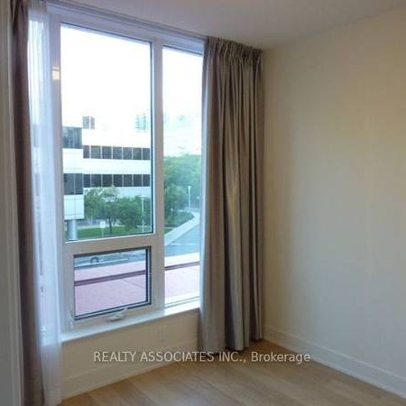 Yonge/Sheppard Luxury 1Bdrm Functional Layout Open Balcony 9Ft Ceilin - Photo 1