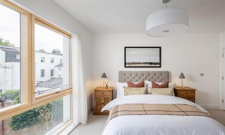 Latheram House, Clarence Street, GL50 - Photo 5