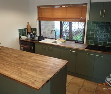 Modern townhouse available in Mudgeeraba soon - Photo 5