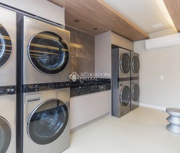 Apartamento com 1 quarto e 50m² para alugar em Mont'Serrat, Porto A... - Photo 1