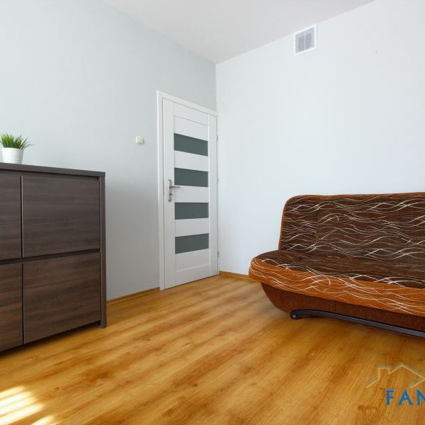 GENIALNA lokalizacja - 3 pokoje ul. Okulickiego, BARANÓWKA - Photo 1