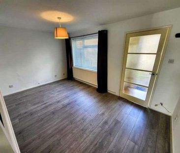 Holland Way, Newport Pagnell, MK16 - Photo 5