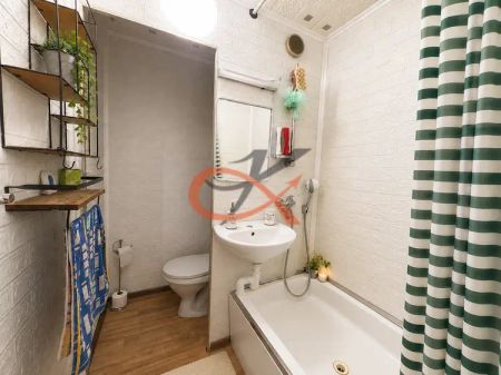 Pronájem bytu 1+kk Rožnov pod Radhoštěm - Photo 2