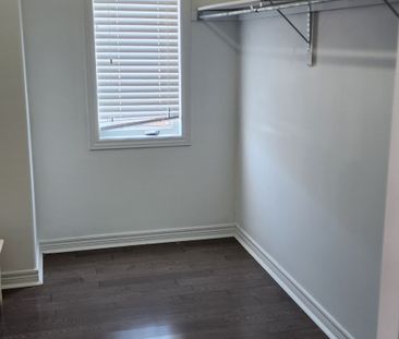 For Lease - 106 Henry Bauer Avenue, Markham, Ontario - Photo 3