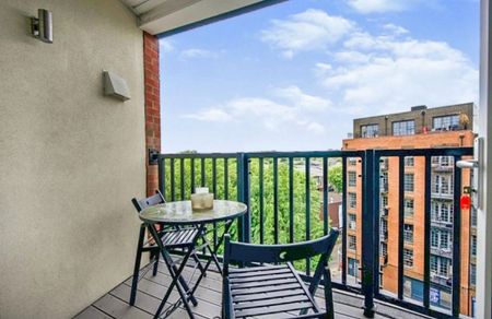 1 Bed Flat, Rye Lane, SE15 - Photo 4