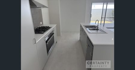 Modern and Stylish Living in the Heart of Eglinton! - Photo 2