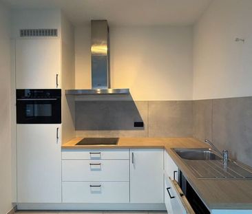 Appartement te huur in Sint-Niklaas voor € 860 met 1 slaapkamer - Photo 1