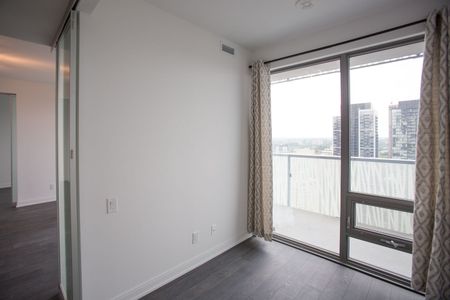 For Lease - 50 Charles Street Unit# 3301, Toronto, Ontario - Photo 5