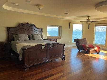 1 bed/1 bath w/ stunning views - Photo 5