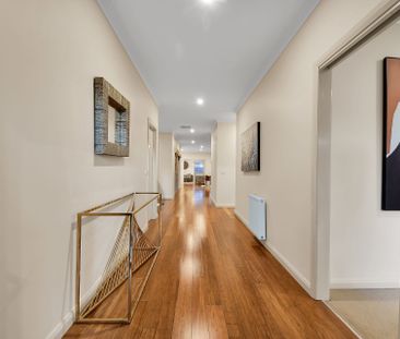 6 Eltham Parade, - Photo 2