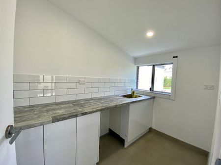 Beautifully Renovated - Photo 3
