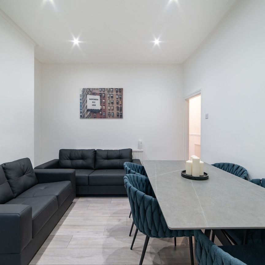 Room in a Shared House, Denebank Road, L4 - Photo 1