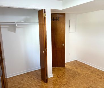 3 ½, 995 $/mois, Nouveau Rosemont, Demi-sous-sol rénové, Disponible... - Photo 2