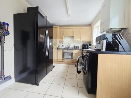 2 bedroom semi-detached house to rent - Photo 5