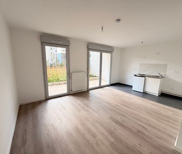 Location Appartement 1 pièce 29m² - Photo 2