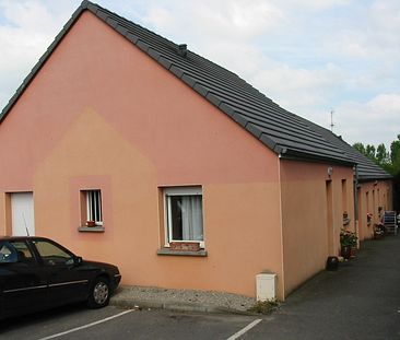 Bazoches sur Hoëne , Maison - T3 - 66.41m² - Photo 2