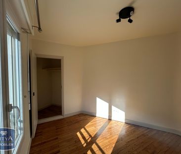 Location Appartement 3 pièces 55m² CHAMBERY 73000 - Photo 3
