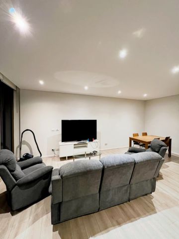 116 Joynton Ave, Sydney - Photo 2