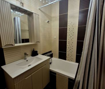 PROPRIETAR ofer spre închiriere garsoniera 45 mp bloc mixt renovata - Photo 6