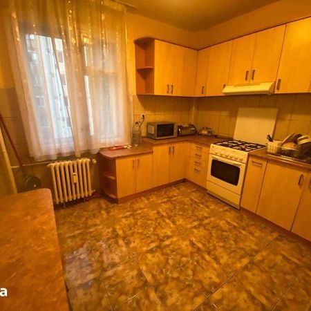 Apartament de închiriat, 3 camere, Oradea - Fotografie 3