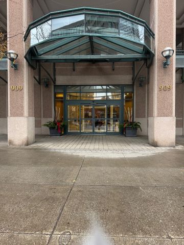 For Lease - 909 Bay Street Unit# 203, Toronto, Ontario - Photo 3