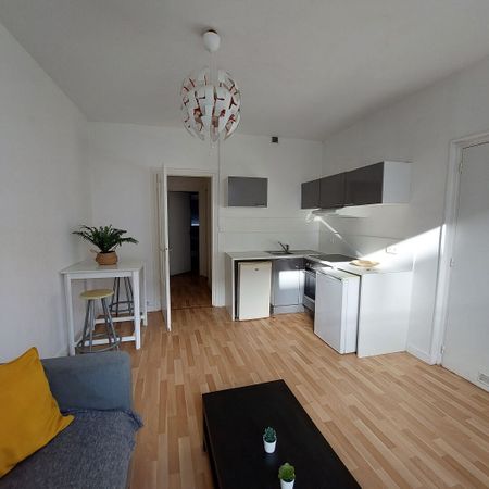 BREST APPARTEMENT T1 BIS PILIER ROUGE - Photo 3