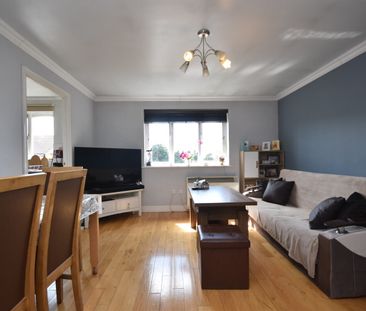 2 bedroom flat to rent, - Photo 2