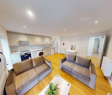 3 bedroom apartment to rent - Photo 1