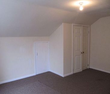 3 bedroom bungalow to rent - Photo 3