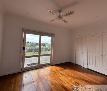 Fantastic Location - Photo 5