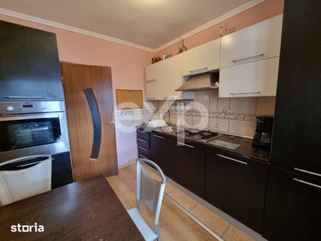 Apartament 3 camere de inchiriat, str. Nasaud - Photo 2
