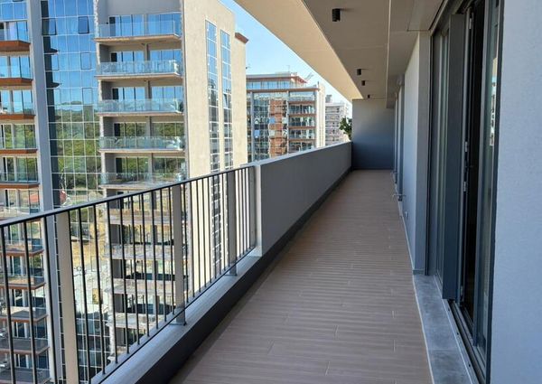 3 Bedroom Apartment with swimming pool, Miraflores, Oeiras