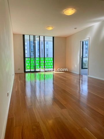 1Bedrooms, 1Bathrooms - Photo 2