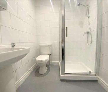 College Road, Liverpool, L23 - Photo 3