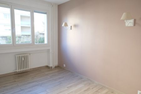 APPARTEMENT T3 A LOUER - Photo 3